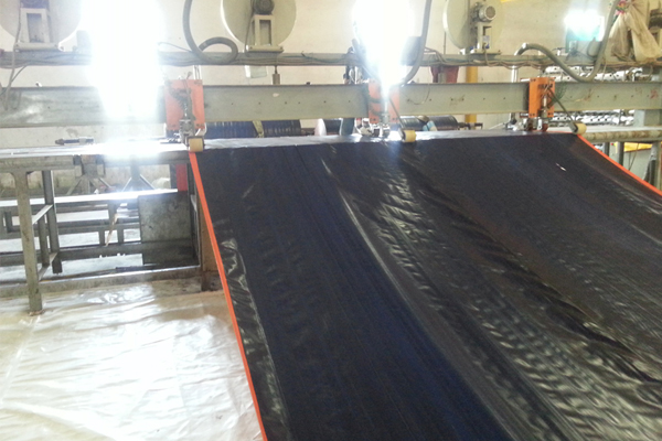 HDPE tarpaulin manufacturer in Gujarat